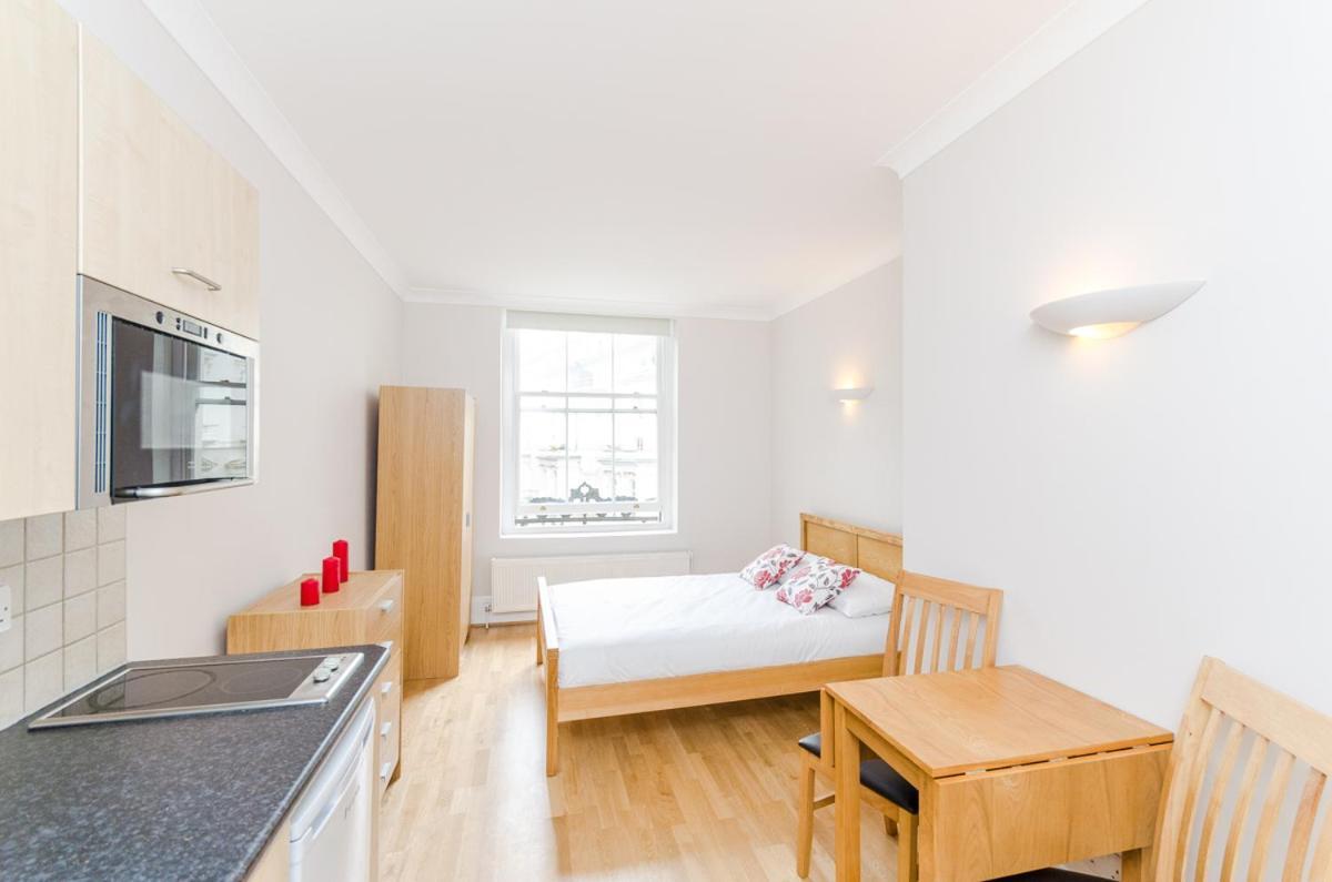 Cleveland Gardens Apartament *